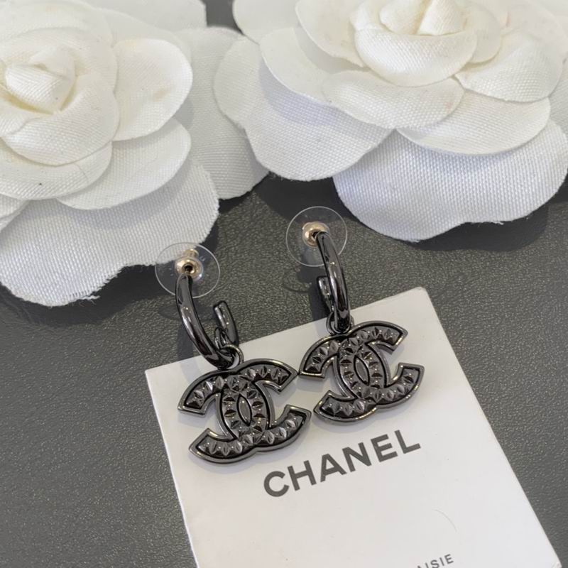 Chanel Earring 03yxs640